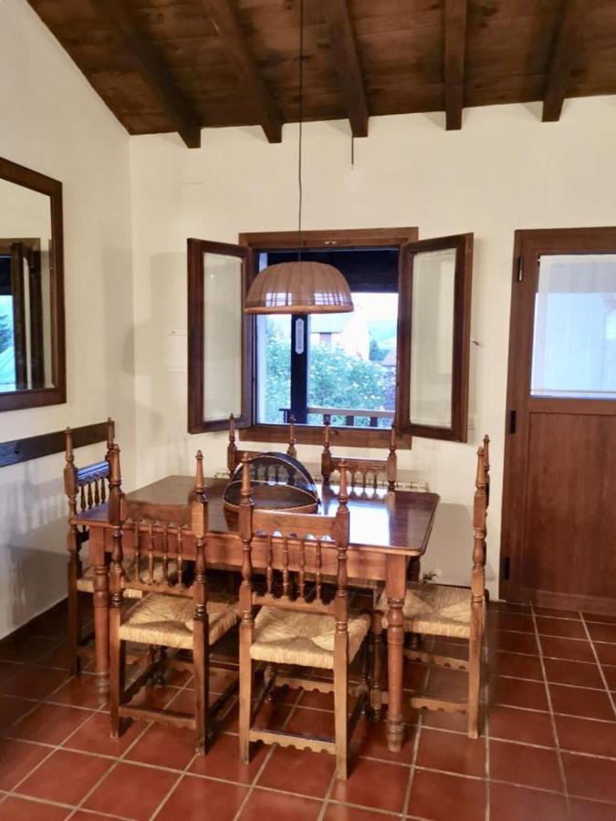 Hostal el piornal Navarredonda Exterior foto